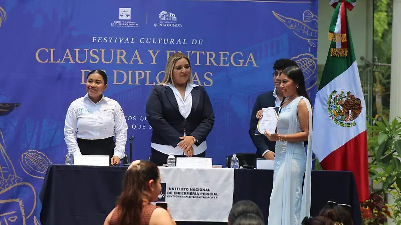 Felicidad-A-Flor-De-Piel